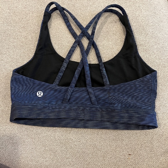 Lululemon navy sports bra size 6 - Picture 2 of 3
